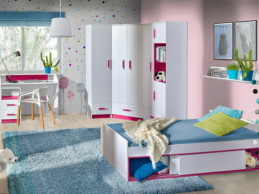 Collezione di mobili Lorlare