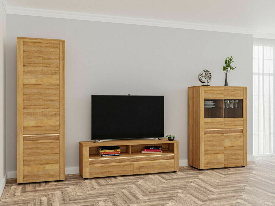 Collezione di mobili Sonciro