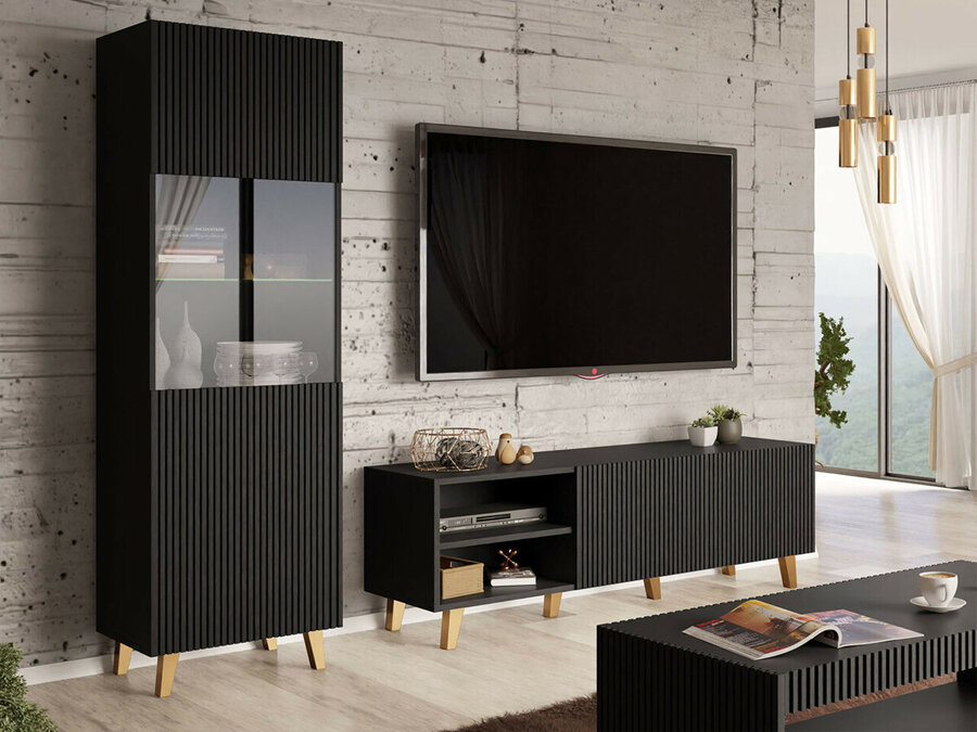 Collezione di mobili Levmari