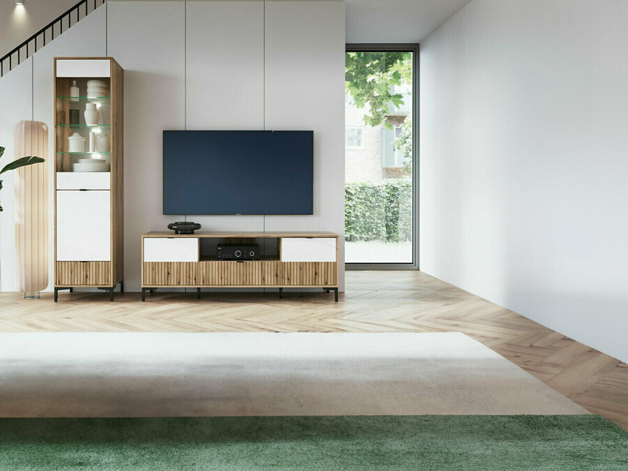 Collezione di mobili Lorcamu