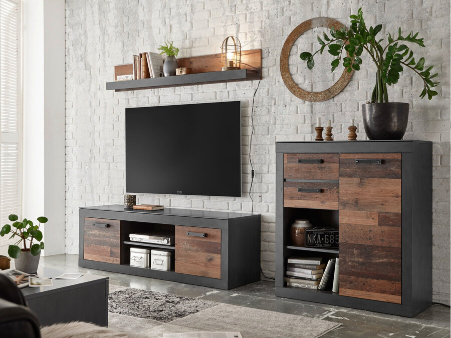 Collezione di mobili Revlara