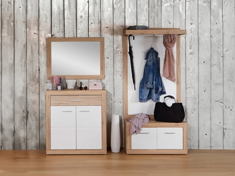 Collezione di mobili Romfera