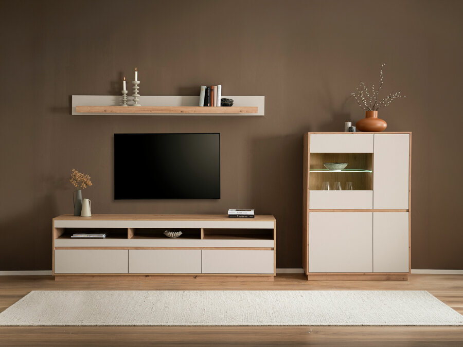 Collezione di mobili Ferciro