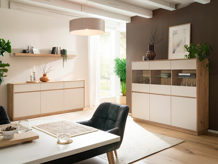 Collezione di mobili Ferciro