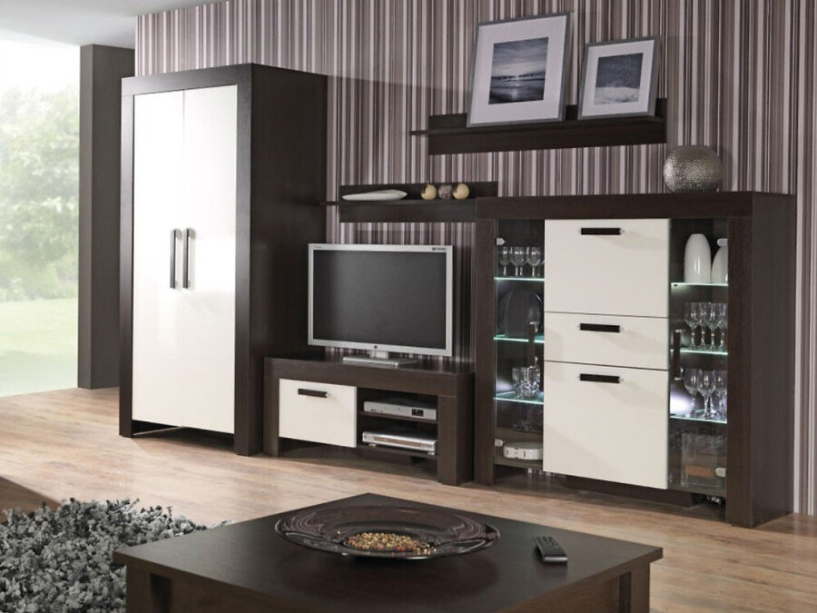 Collezione di mobili Melfeli