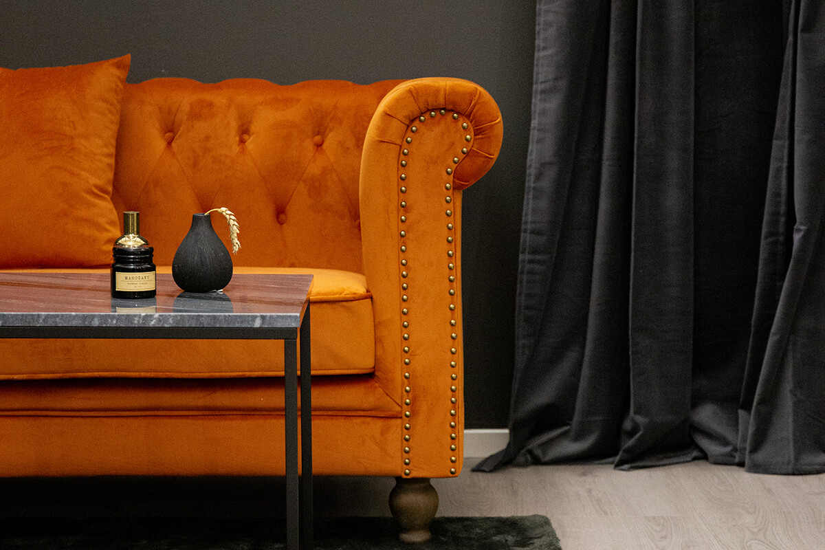 Divano chesterfield Dallas 255 (Arancione)