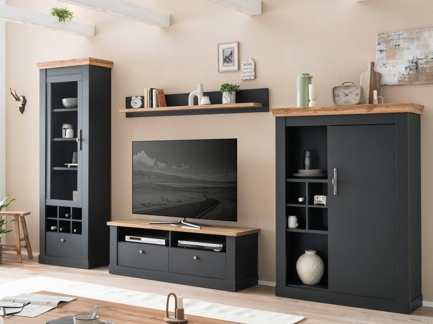 Parete attrezzata Levbalu 104