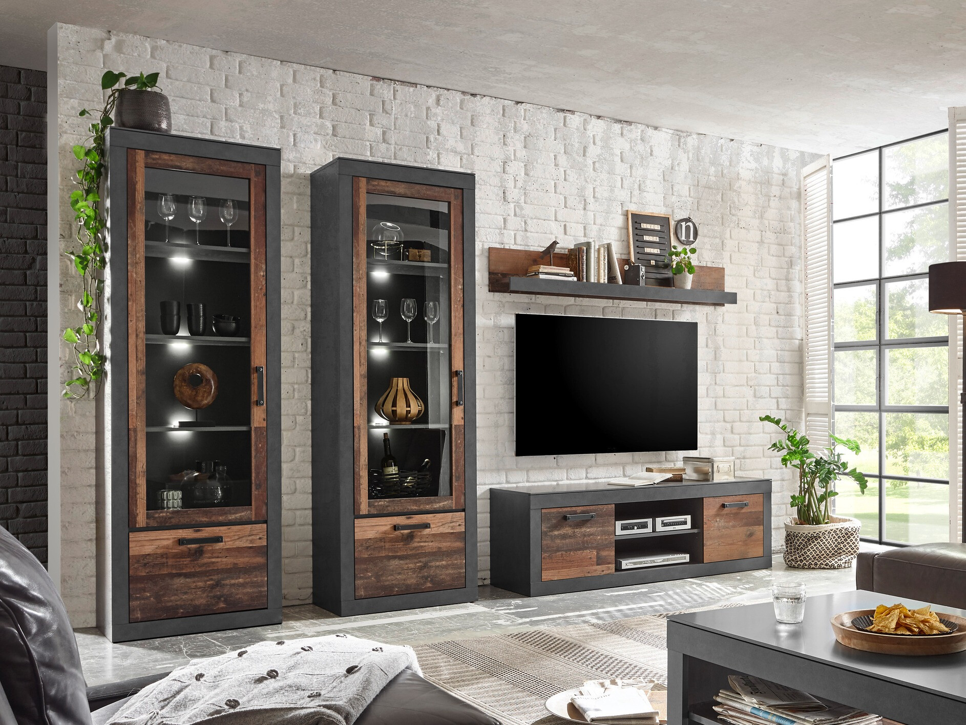 Parete attrezzata Revlara 110 (Senza)