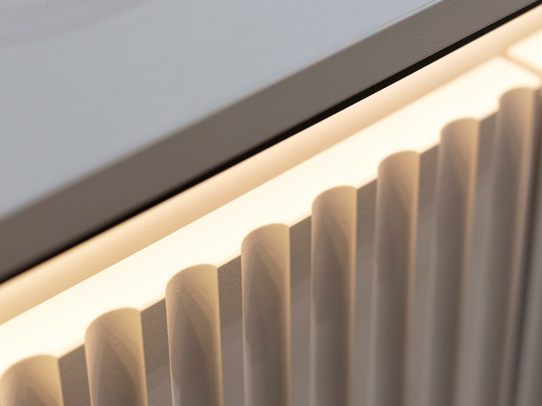 Parete attrezzata Fernolu 112 (Grigio + Nero)