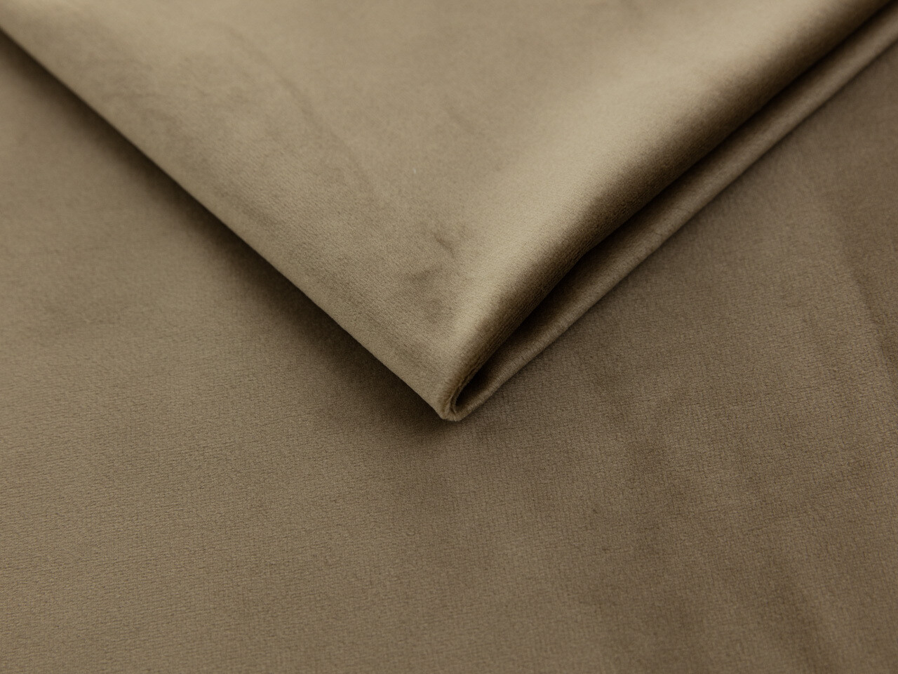Poltrona Clovis 100 (Magic Velvet 2206)