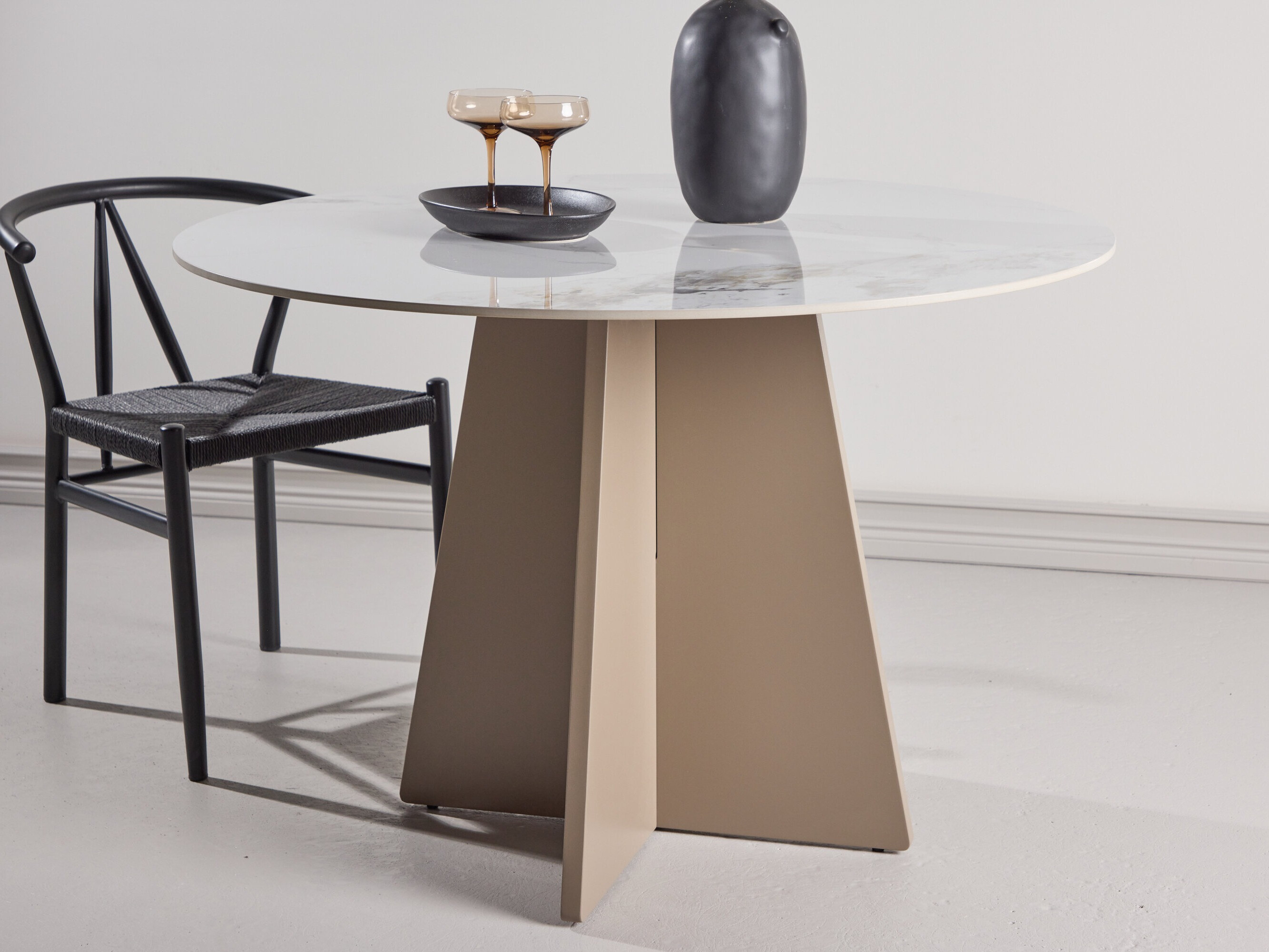 Tavolo Dallas 4451 (Marmo bianco + Beige)