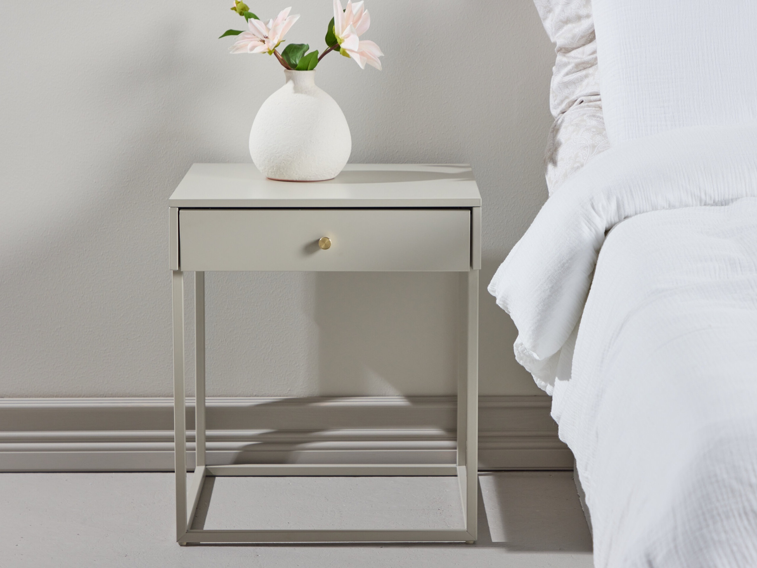 Comodino Evasevu 106