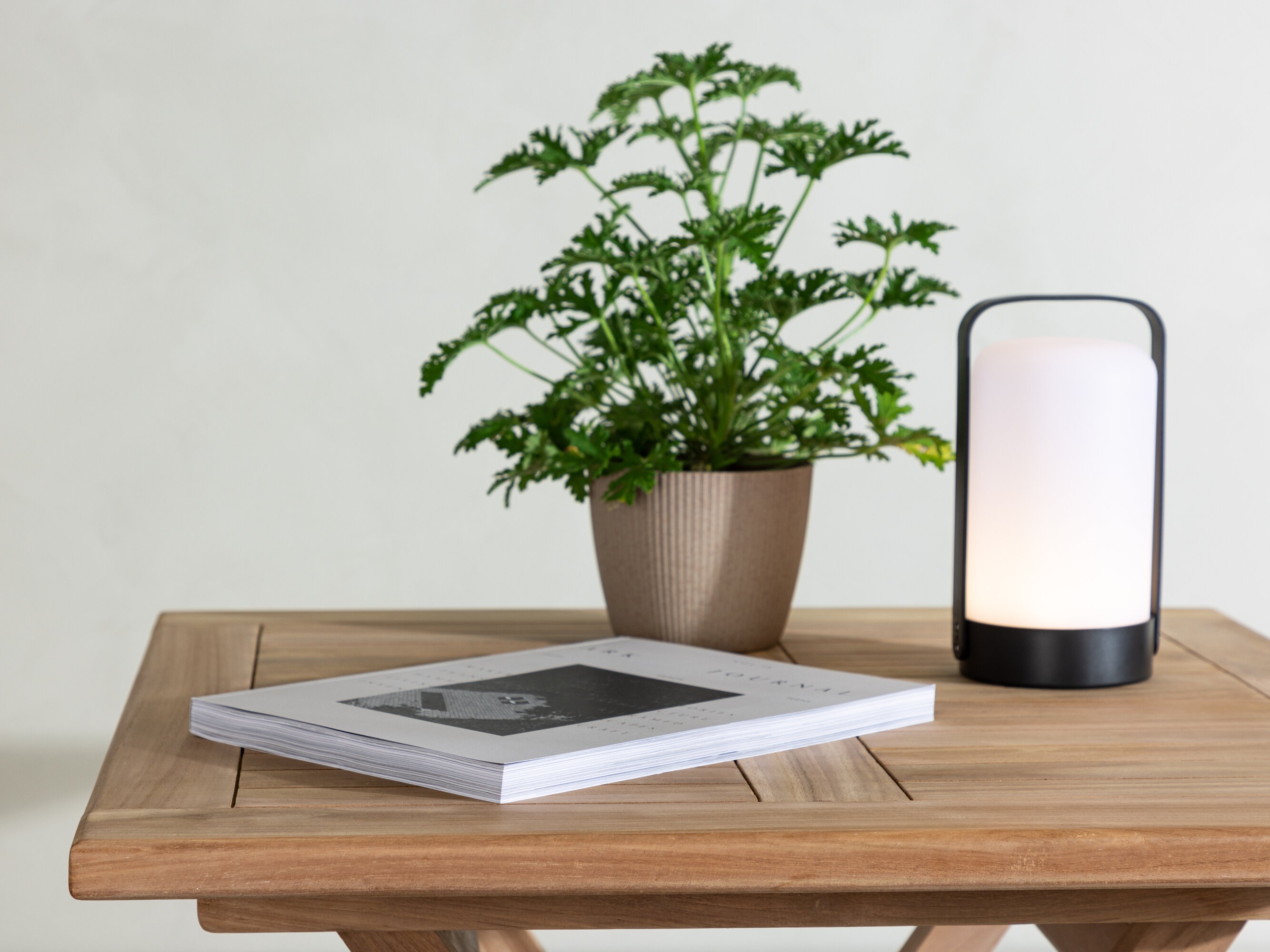 Tavolo da giardino Nunova 137