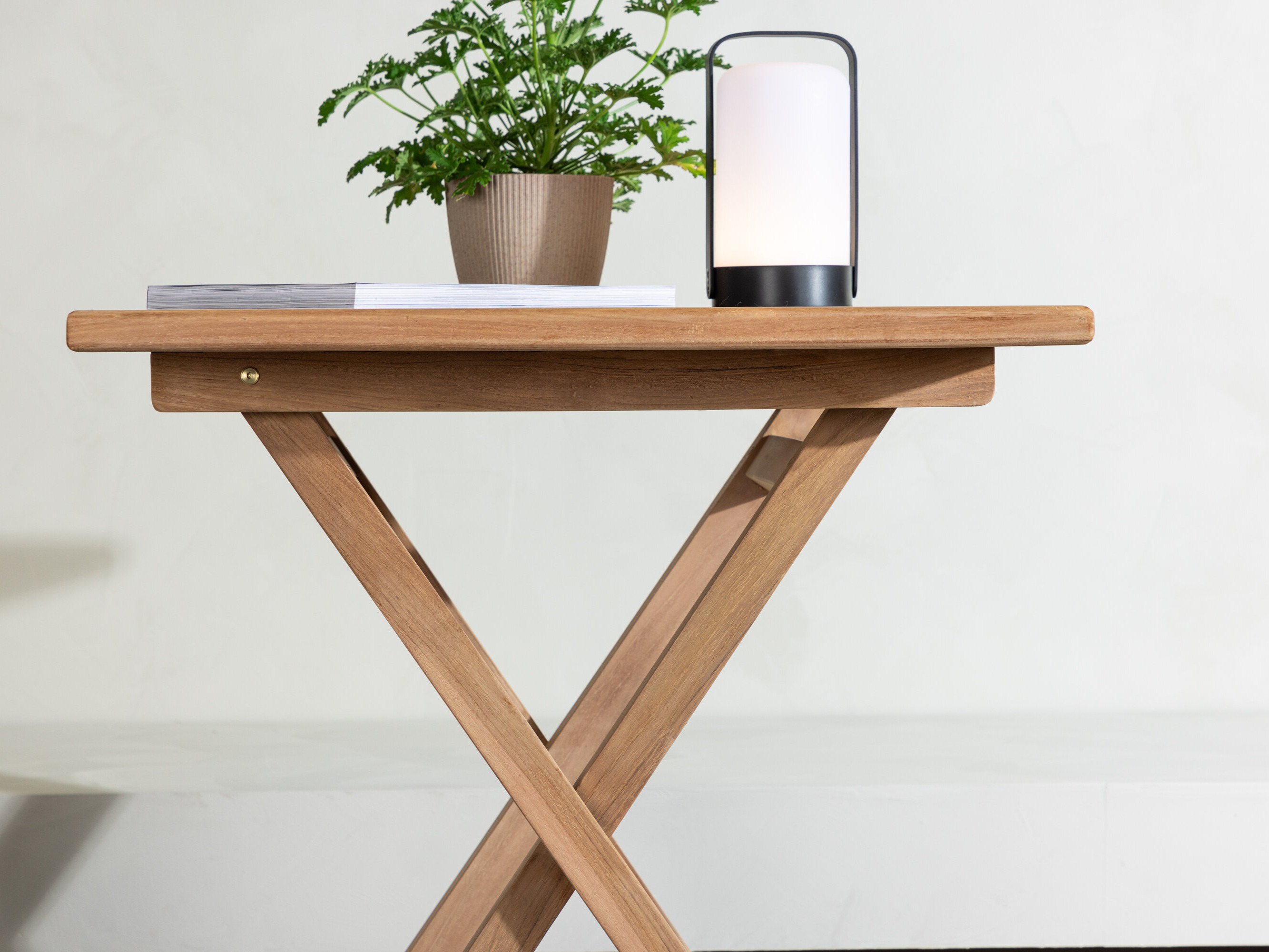 Tavolo da giardino Nunova 137