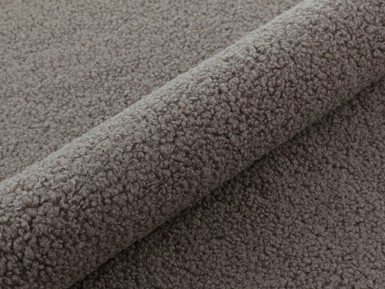 Letto continentale Stonecrest 113 (Lambi 03)