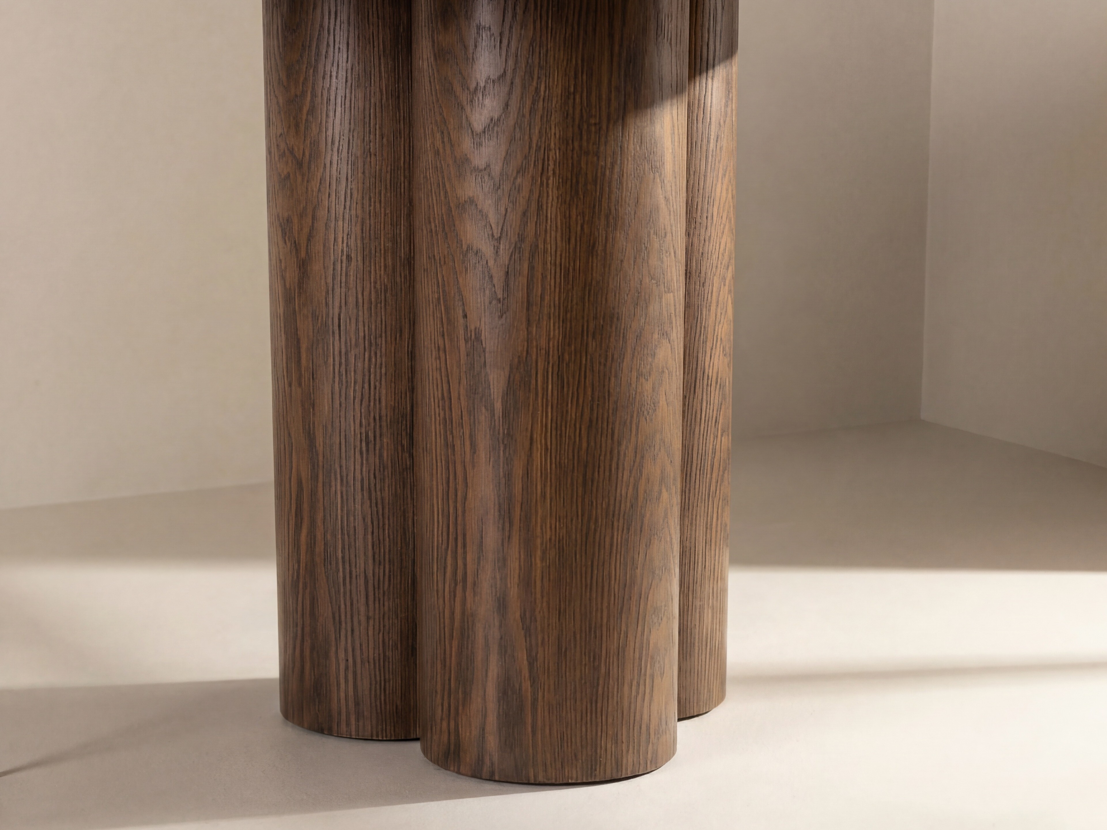 Tavolo Dallas 4446 (Legno scuro)