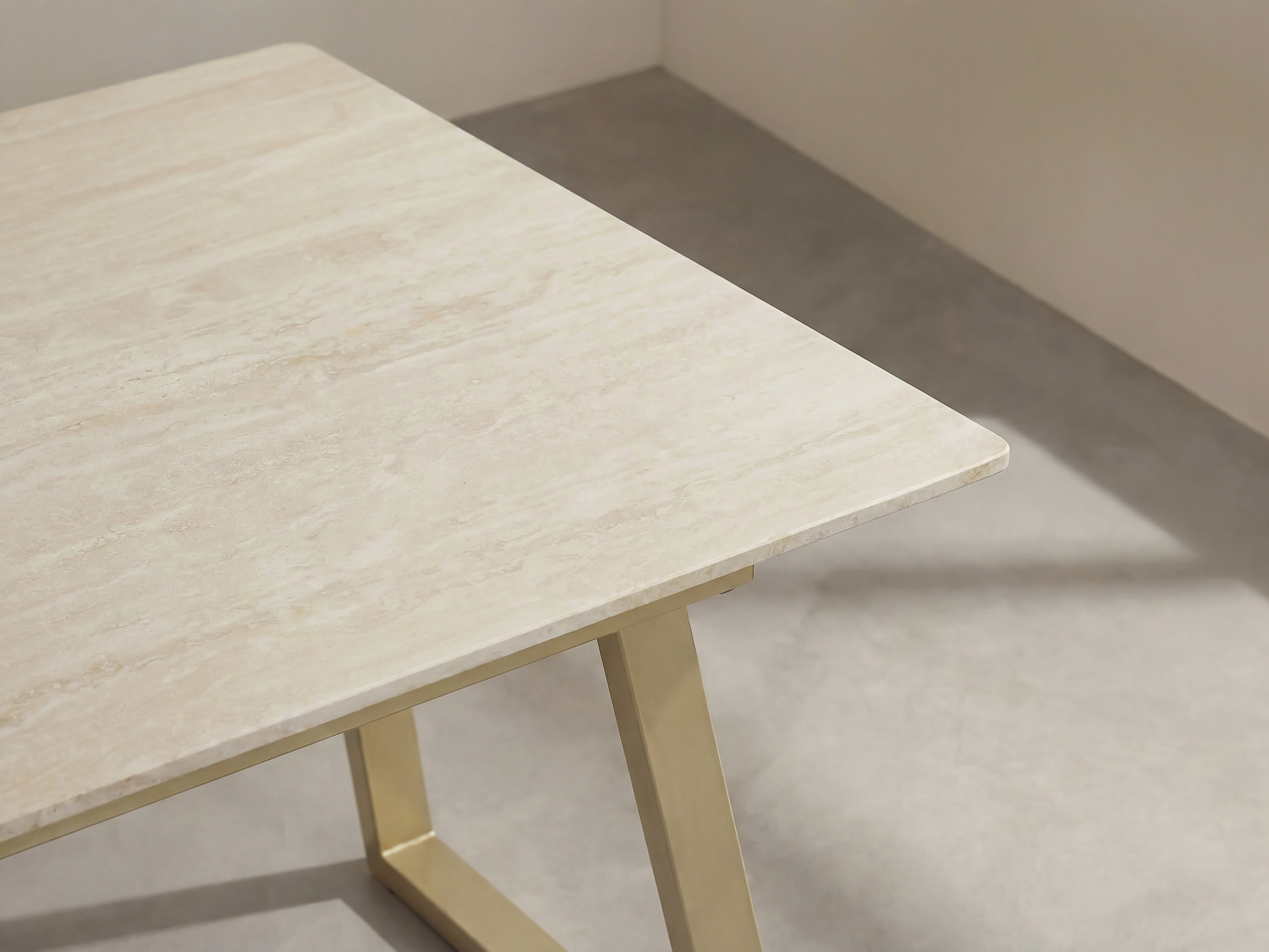 Tavolo Dallas 5355 (Beige + D'oro)